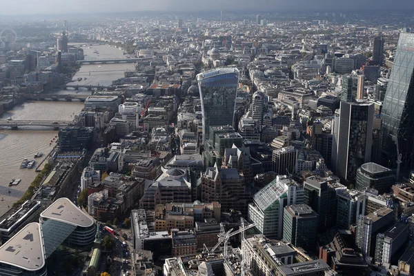 Londres vista do horizonte da cidade de cima — Fotografia de Stock