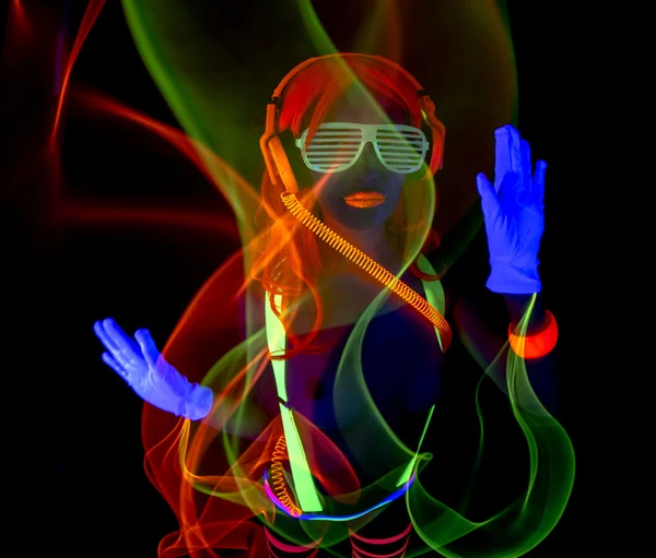 Sexy neon uv glühen tänzer — Stockfoto