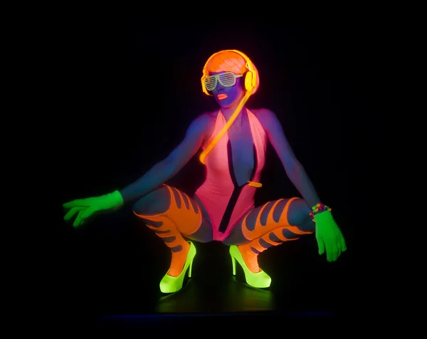 Sexy bailarina de neón uv brillo — Foto de Stock