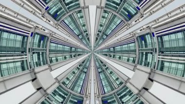 Kuala Lumpur 'daki Petronas kulelerinin yürüme yolu köprüsünün yakın çekim zaman çizelgesi soyut bir desen oluşturdu