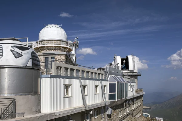 Пік дю Міді гірська пік обсерваторія, піренеї Франція — стокове фото