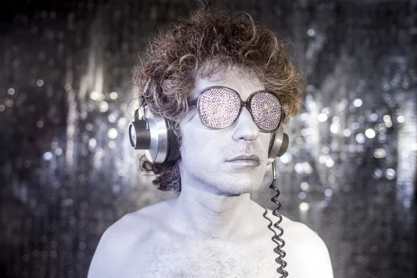 Серебряный диско-человек — стоковое фото