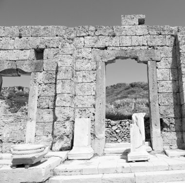  perge eski inşaat Asya Türkiye'de sütun ve roma