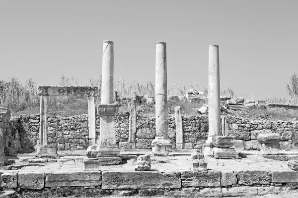 Perge eski inşaat Asya Türkiye'de sütun ve roma — Stok fotoğraf