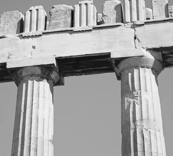 En Grecia la antigua arquitectura y lugar histórico partenón en —  Fotos de Stock