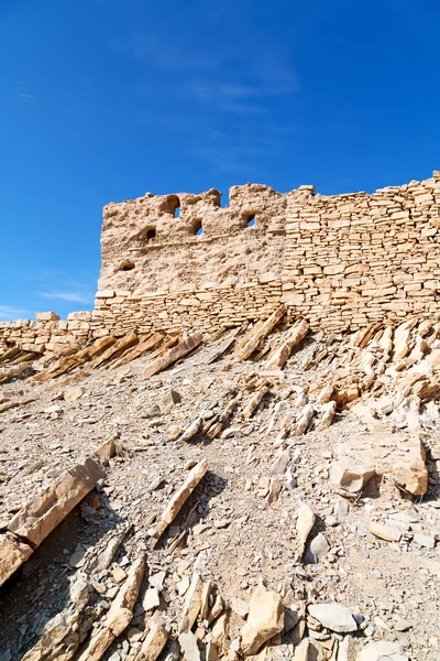 Em oman a antiga aldeia abandonada — Fotografia de Stock