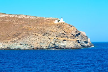 köpük ve Akdeniz gökyüzü