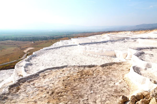 Bath     travertine water   the old calcium — Stock Photo, Image