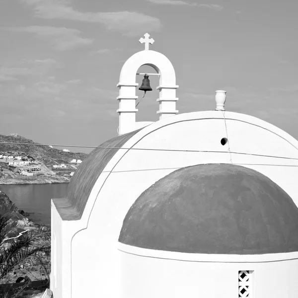 Mykonos vecchia architettura sfondo bianco croce in santo — Foto Stock