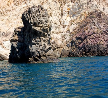 Tekne deniz ve gökyüzü Akdeniz santorini Yunanistan 