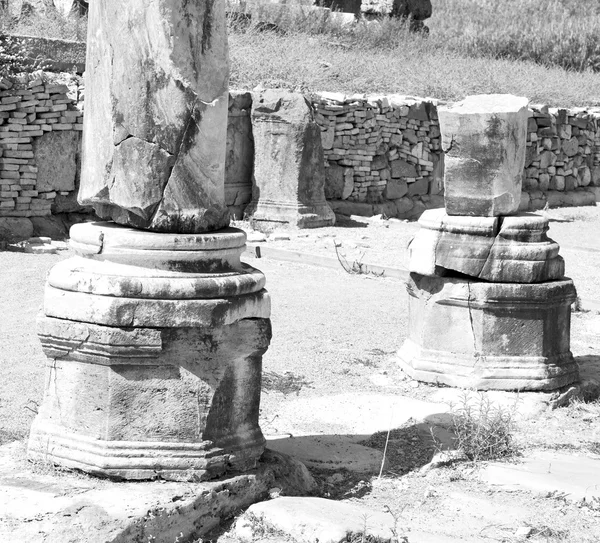 Perge construção velha no peru asiático a coluna e o romano — Fotografia de Stock