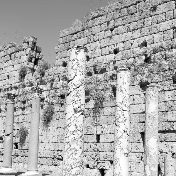 Perge régi építési Ázsiában Törökország az oszlop és a római — Stock Fotó