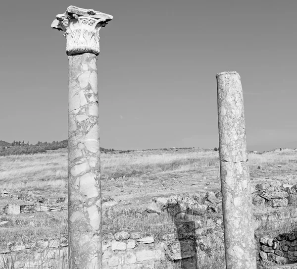 Historia pamukkale antigua construcción en asia pavo la columna —  Fotos de Stock