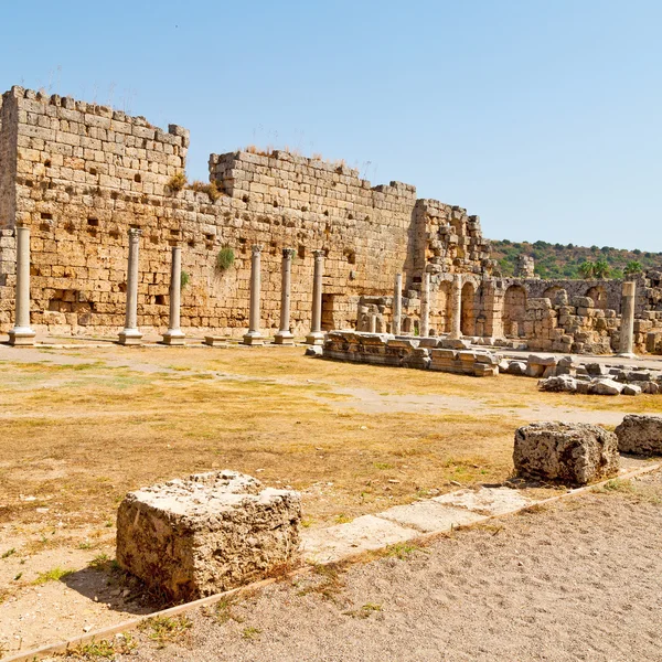 Steen in perge oude bouw Azië Turkije de kolom en — Stockfoto