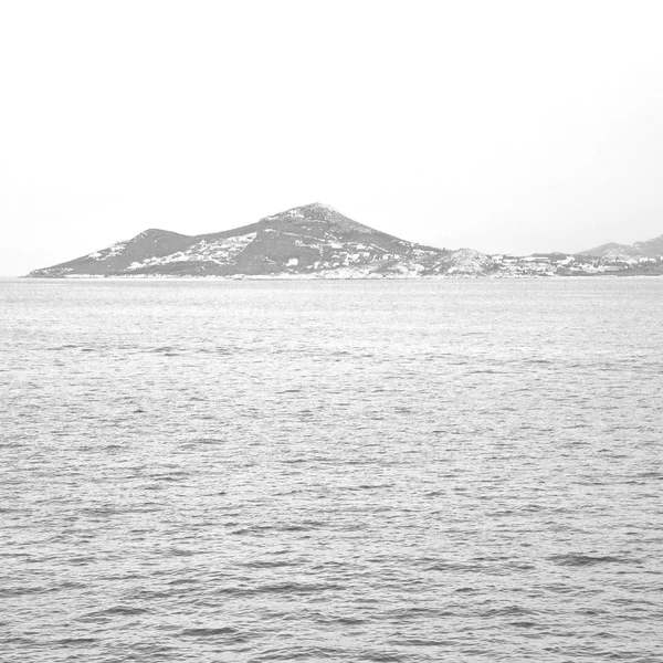 从船上希腊群岛在地中海海和天空 — 图库照片