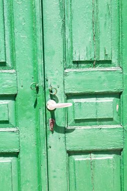 giriş elimden boya doku çivi