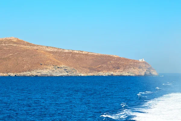 Skum och skum Grekland från t Medelhavet — Stockfoto