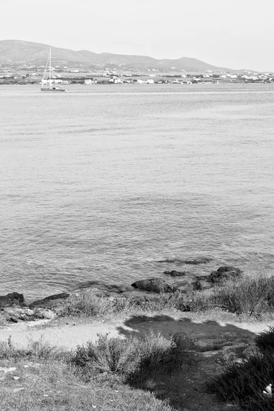 Froth and foam greece from the boat islands in medanean se — стоковое фото