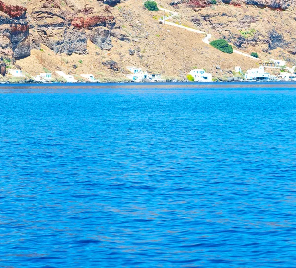 Dalla schiuma barca e le isole greche in schiuma mediterranea — Foto Stock