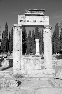 ve Roma Tapınağı geçmiş pamukkale eski İnşaat olarak