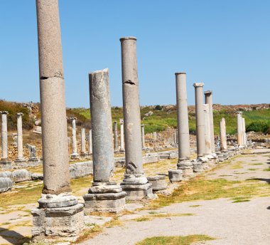 Perge eski yapılar Asya Türkiye'de sütun ve Roma 