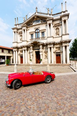  tarihi Avrupa eski Hıristiyan Antik kırmızı araba