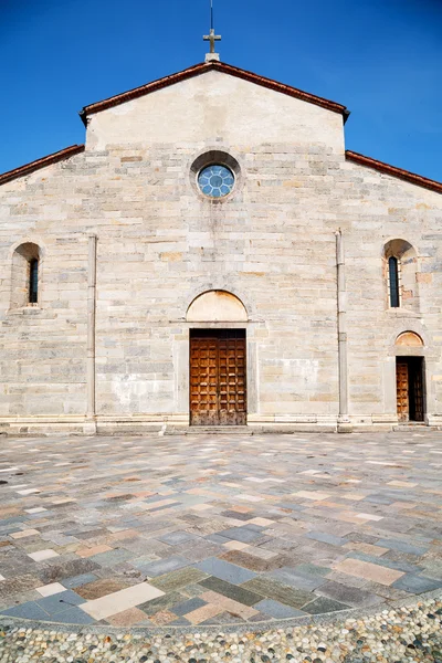 イタリアの古い建築を旅行ヨーロッパ宗教日光 — ストック写真