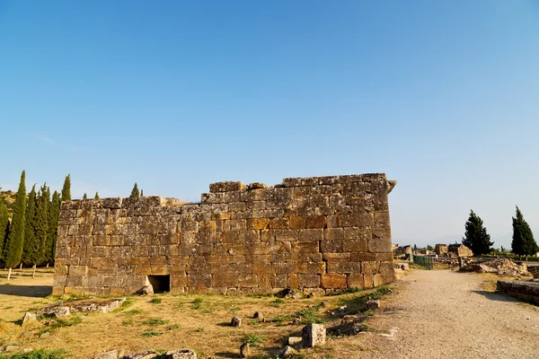 Історія старе будівництво в і римський храм — стокове фото