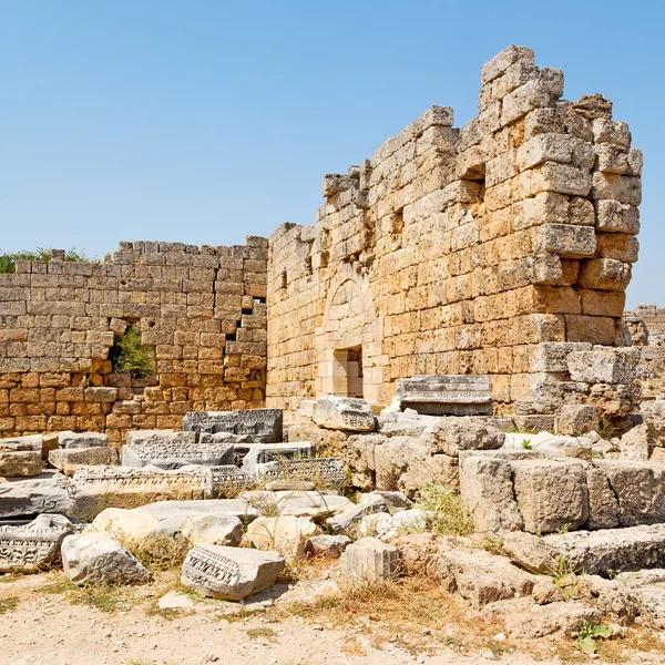 Stein in perge alte bauweise asien truthahn die säule und — Stockfoto