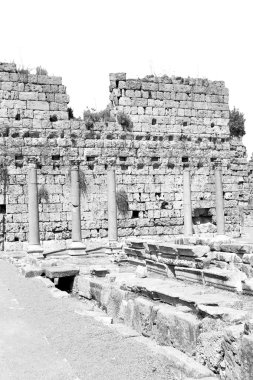  perge eski inşaat Asya Türkiye'de sütun ve roma