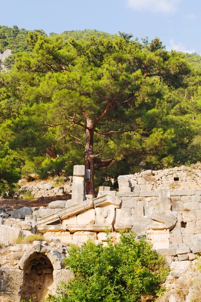 Ruinerna sten och antalya arykanda gamla templet — Stockfoto