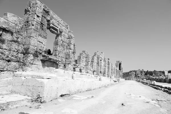 Perge régi építési Ázsiában Törökország az oszlop és a romák — Stock Fotó