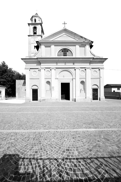 Heritage  old architecture in italy europe milan religion — Stock Photo, Image