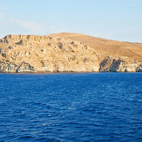 Aus dem boot meer und himmel im mediterranen meer Santorini griechenland — Stockfoto