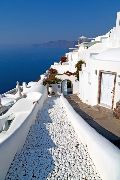 En vacaciones cicladas santorini y el cielo —  Fotos de Stock