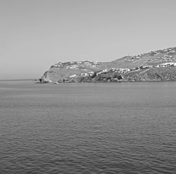 Oude geschiedenis in Cycladen eiland haven en boot santorini naksos — Stockfoto