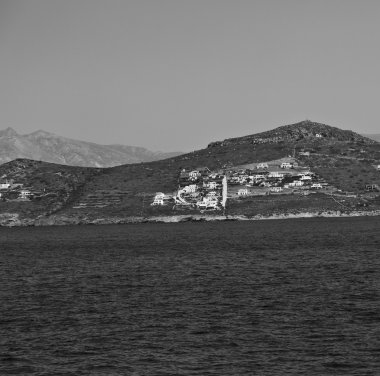 yelken hill ve Avrupa g yaz Beach'te kayalara yakınındaki