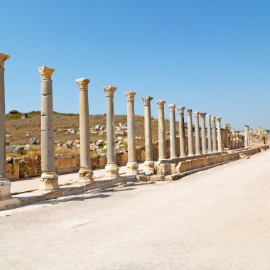  Perge eski inşaat Asya Türkiye'de sütun taş ve  