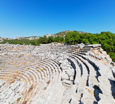 eski tapınak ve termessos antalya Türkiye Asya gökyüzü tiyatroda