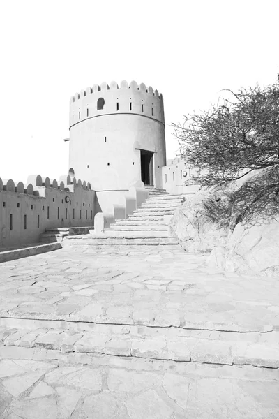 Dans oman muscat le vieux fort défensif battement ciel et étoile — Photo
