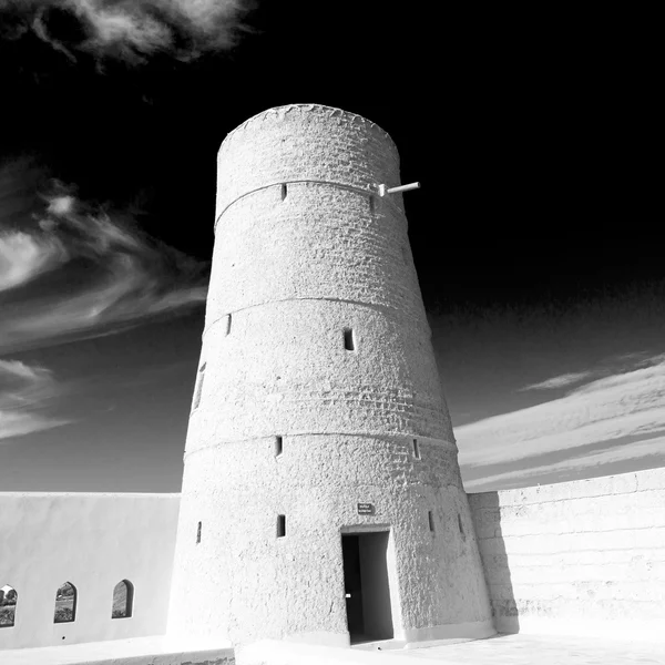 In oman muscat de oude defensieve fort battlesment hemel een — Stockfoto