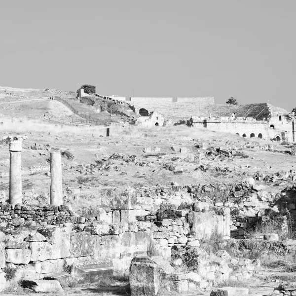 Anatolia pamukkale construção antiga na ásia peru o cólon — Fotografia de Stock