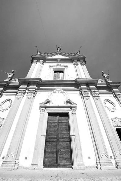 Arquitectura medieval antigua en italia europa milan religion a — Foto de Stock