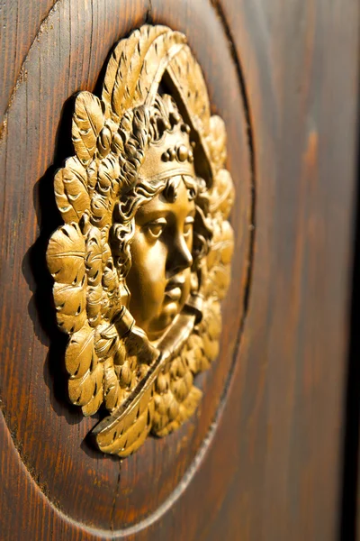 Altın yüz ev kapı İtalya lombardy sütun 