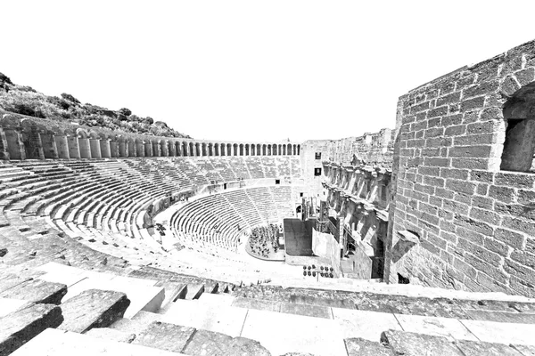 Aspendos 和破碎在土耳其欧洲老剧院详细 — 图库照片