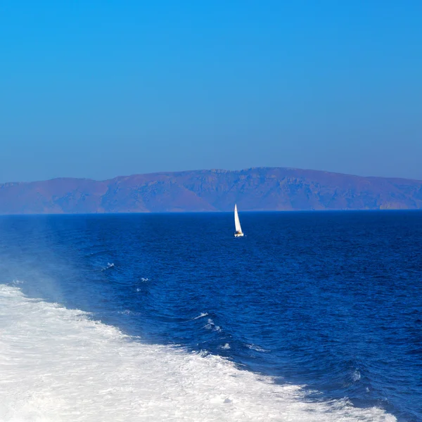 Movimento abstrato espuma maré e espuma no mar de mediterrane — Fotografia de Stock