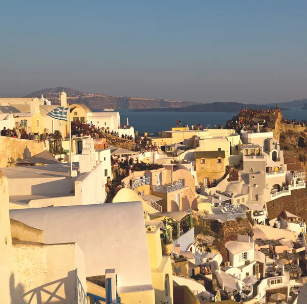 Mar na arquitetura europa ciclades santorini cidade velha branco — Fotografia de Stock