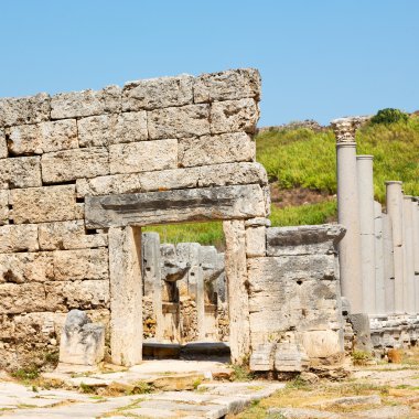  perge eski inşaat Asya Türkiye'de sütun ve roma