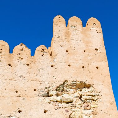 Umman Muscat eski savunma fort battlesment gökyüzü bir