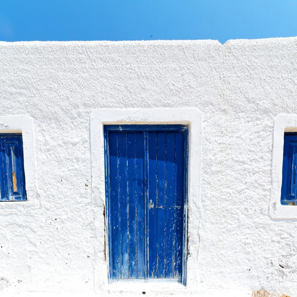 Na ilha de grécia antorini europa casa velha e cor branca — Fotografia de Stock